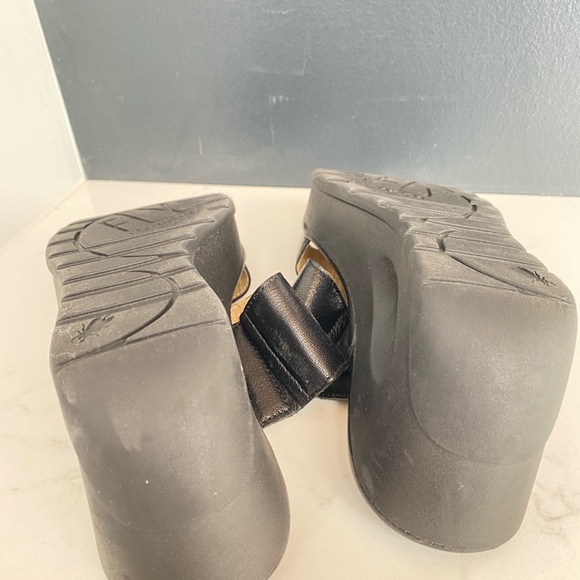 Fly London Platform Sandals. Black. Size 37 Euro. Size 7 US. - Picture 8 of 9